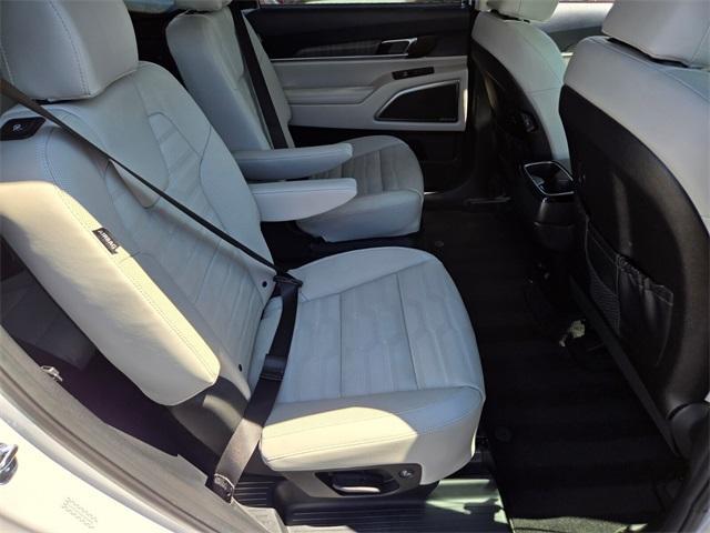 used 2025 Kia Telluride car, priced at $51,455