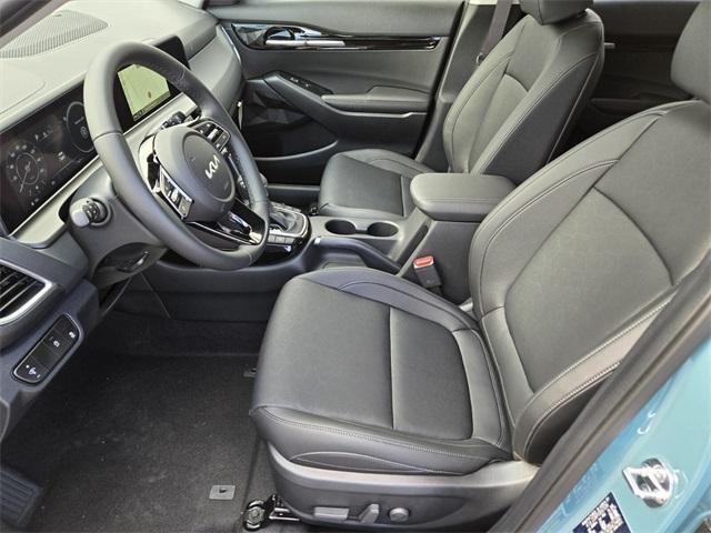 new 2025 Kia Seltos car, priced at $28,135