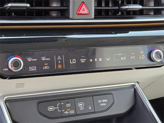 new 2026 Kia Carnival Hybrid car, priced at $55,420