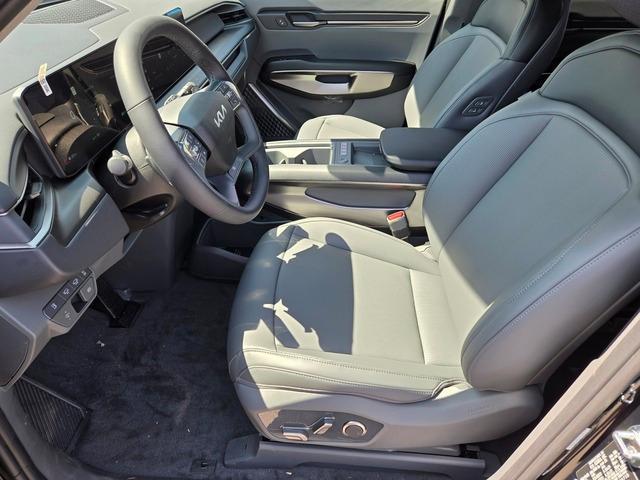 new 2026 Kia EV9 car, priced at $60,370