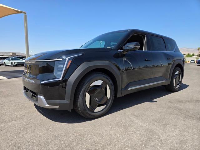 new 2026 Kia EV9 car, priced at $60,370