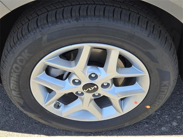 new 2025 Kia Soul car, priced at $22,560