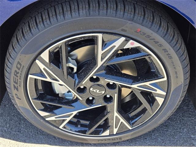 new 2025 Kia K5 car, priced at $29,715