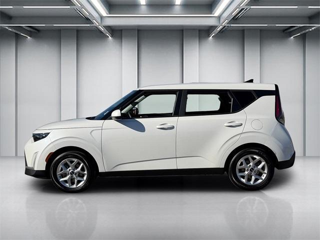used 2024 Kia Soul car, priced at $18,888
