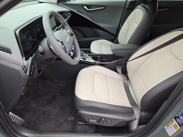 new 2025 Kia Niro car, priced at $35,950