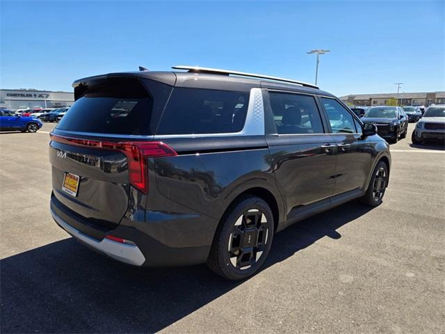 new 2026 Kia Carnival car, priced at $43,025