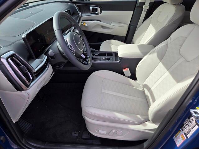 new 2025 Kia Sorento car, priced at $37,635