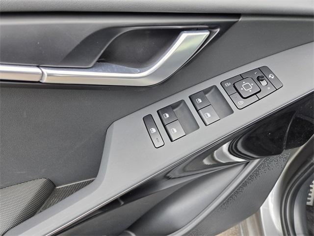 new 2025 Kia Niro car, priced at $32,630