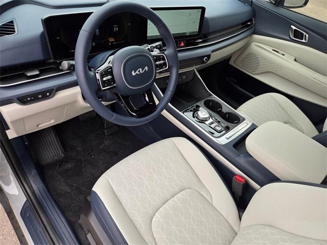 new 2026 Kia Carnival Hybrid car, priced at $45,465