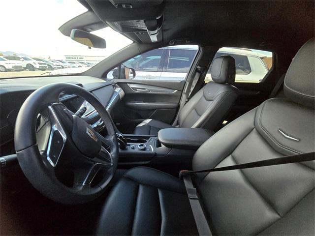used 2021 Cadillac XT5 car, priced at $27,390