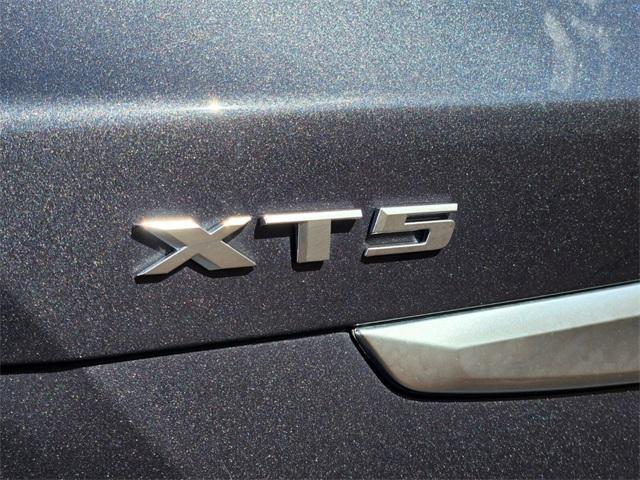 used 2021 Cadillac XT5 car, priced at $27,390
