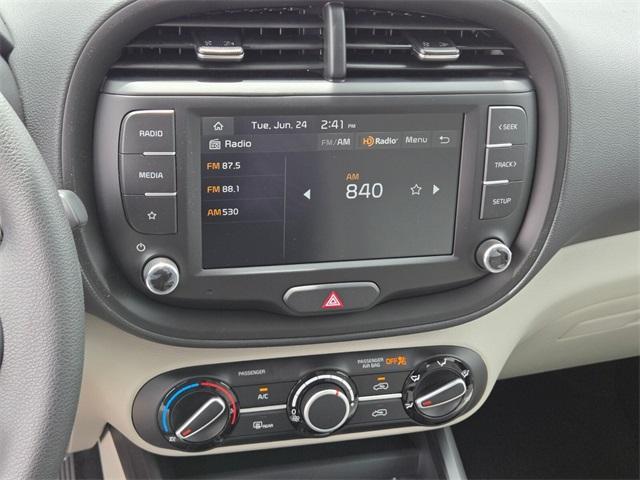 new 2025 Kia Soul car, priced at $22,960