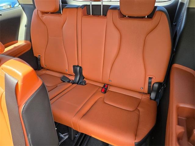 new 2026 Kia Carnival Hybrid car, priced at $51,725