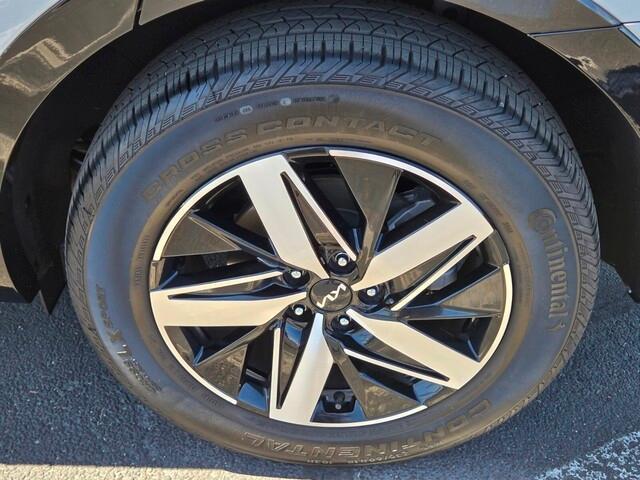 used 2023 Kia Sorento car, priced at $30,950