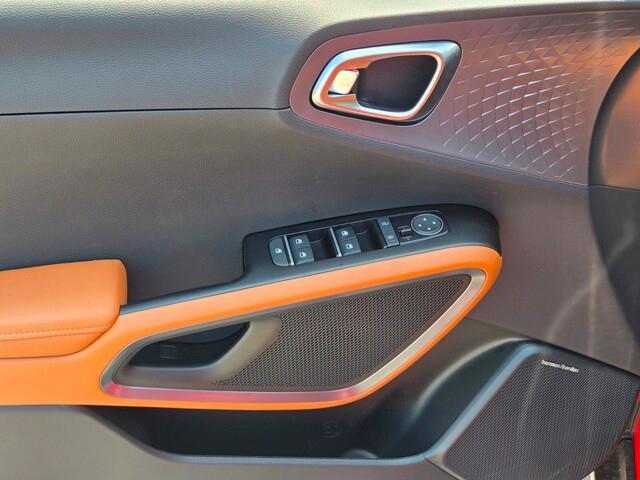 new 2025 Kia Soul car, priced at $27,360