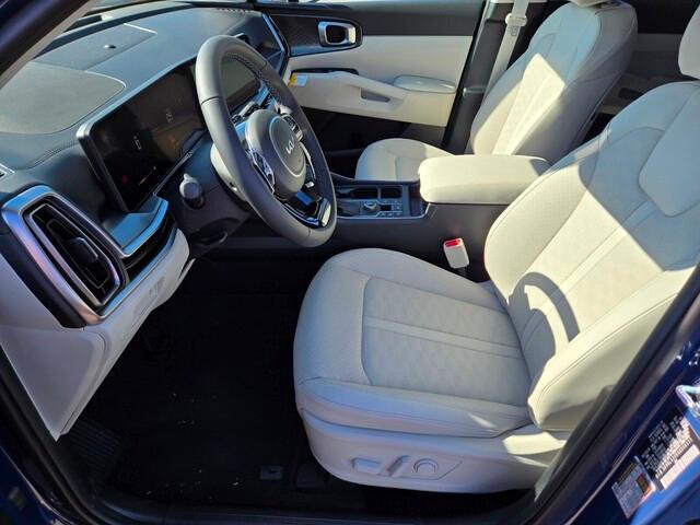 new 2025 Kia Sorento car, priced at $36,725