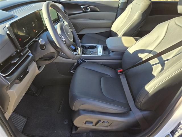 new 2026 Kia Carnival car, priced at $41,265