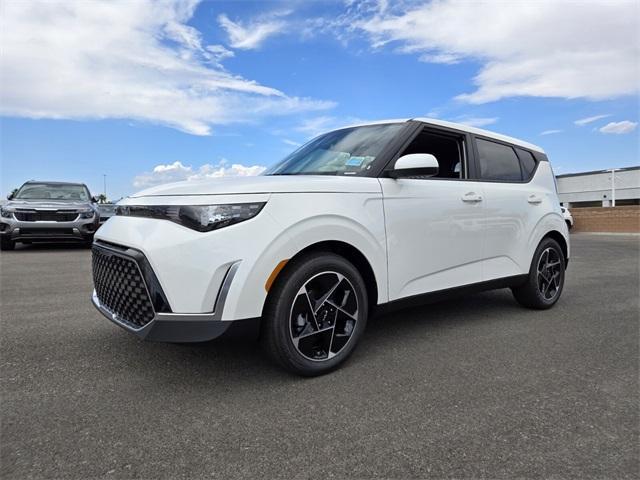 new 2025 Kia Soul car, priced at $26,705