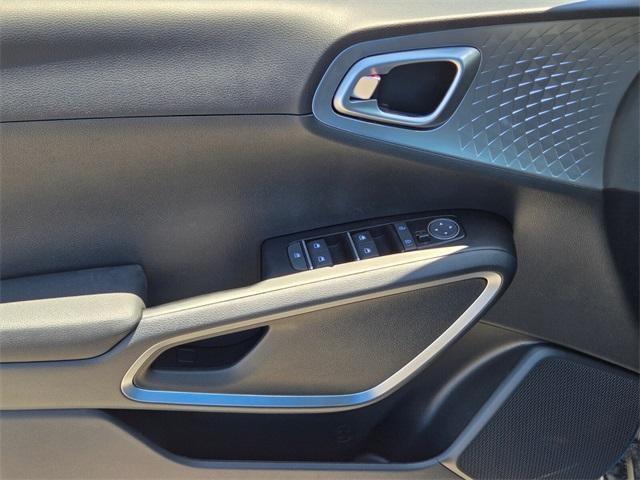 new 2025 Kia Soul car, priced at $24,905