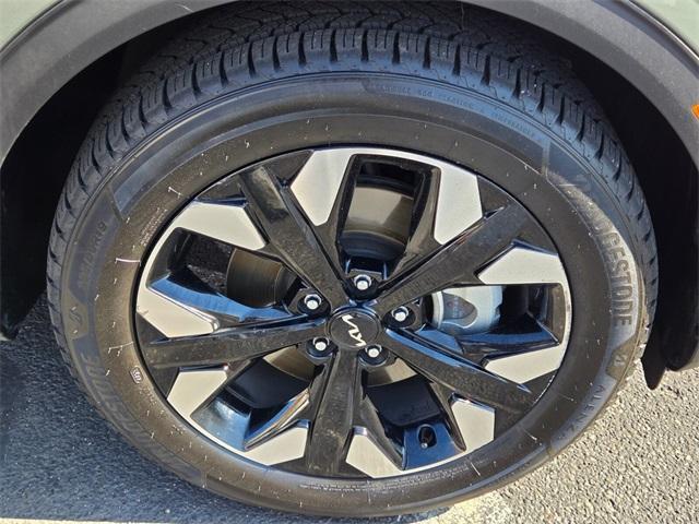 used 2023 Kia Sportage Plug-In Hybrid car, priced at $25,755