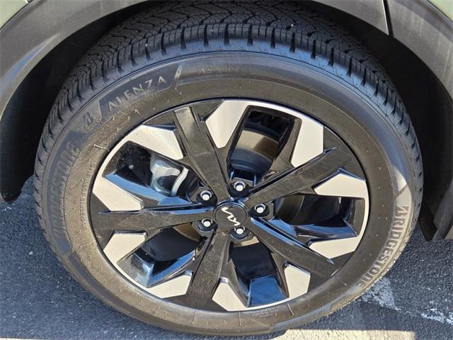used 2023 Kia Sportage Plug-In Hybrid car, priced at $25,755