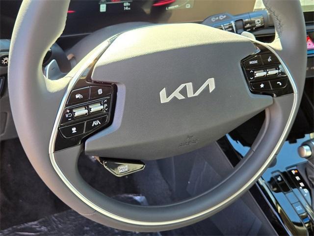 new 2025 Kia Niro car, priced at $33,640