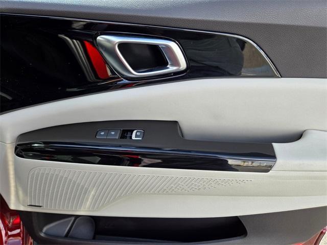 used 2024 Kia Carnival car, priced at $43,855