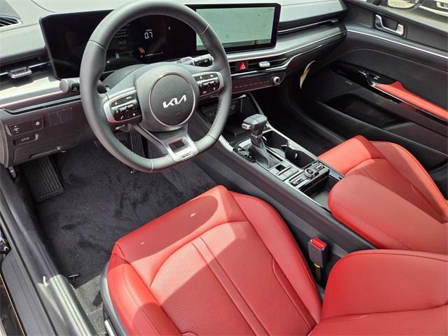 new 2025 Kia K5 car, priced at $30,505