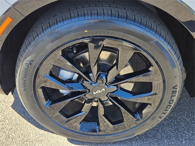 used 2022 Kia Sorento car, priced at $26,575