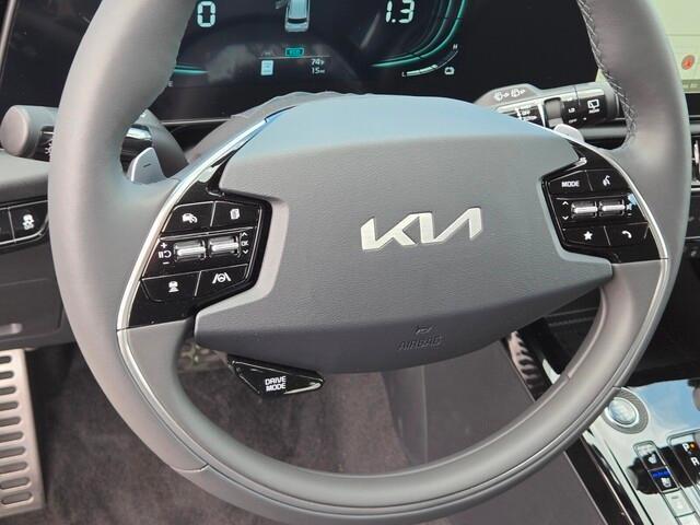 new 2025 Kia Niro car, priced at $36,345