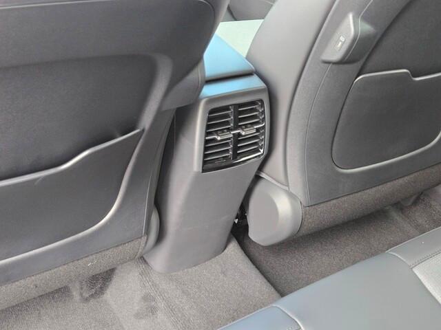 new 2025 Kia Niro car, priced at $36,345