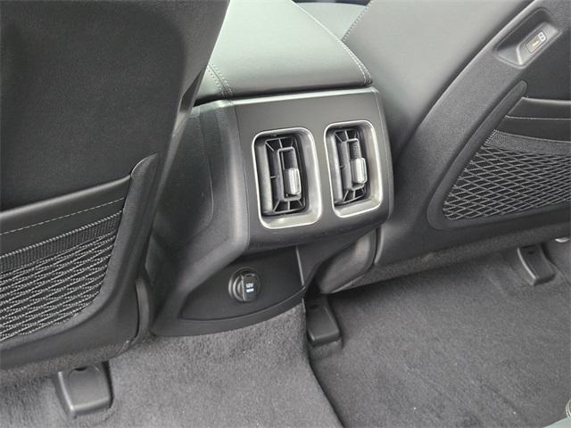 new 2025 Kia Sorento car, priced at $36,720