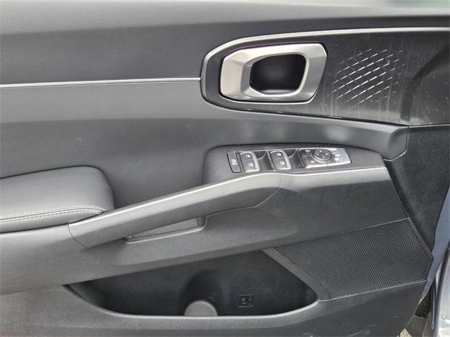 new 2025 Kia Sorento car, priced at $36,720