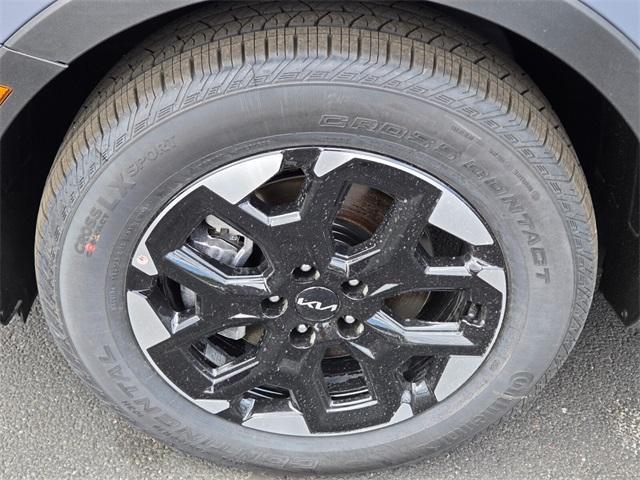 new 2025 Kia Sorento car, priced at $36,720