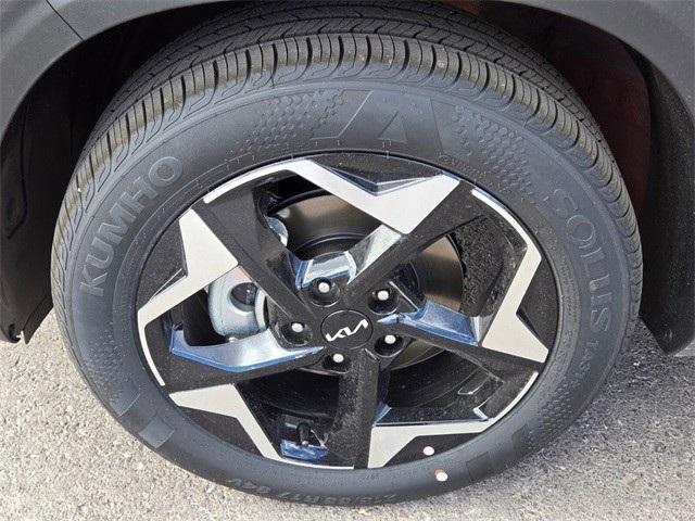 new 2026 Kia Seltos car, priced at $26,095