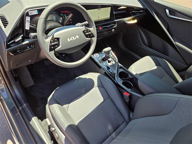 new 2025 Kia Niro car, priced at $31,360