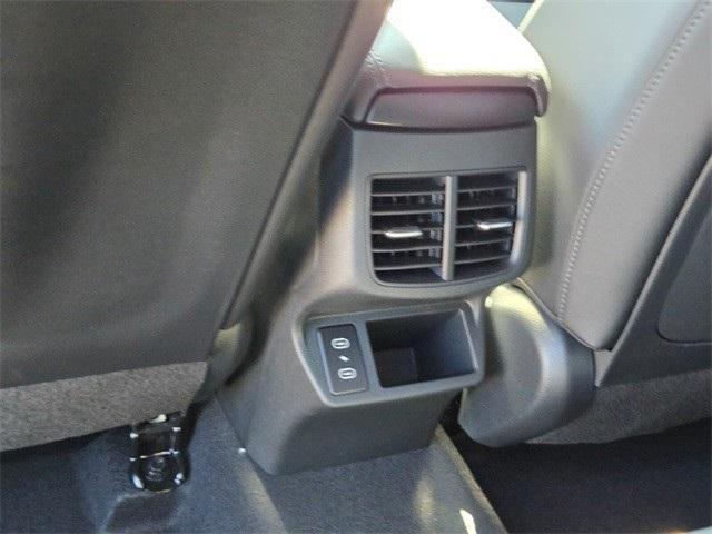 new 2026 Kia Seltos car, priced at $28,995