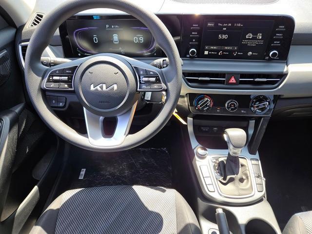 new 2025 Kia Seltos car, priced at $26,670