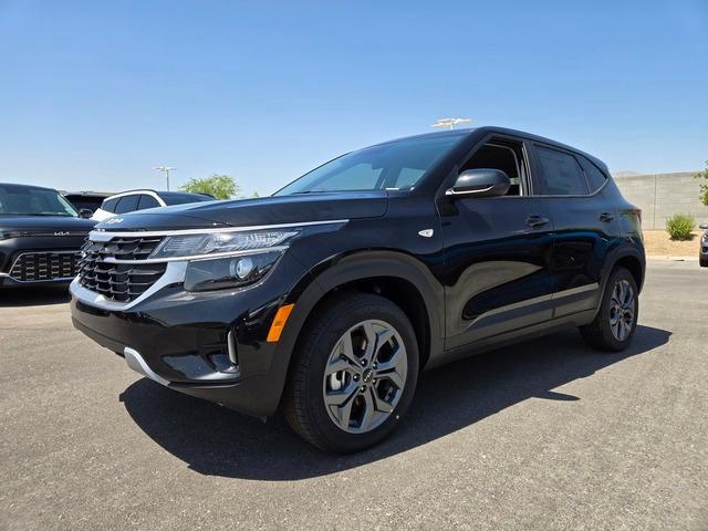 new 2025 Kia Seltos car, priced at $26,670
