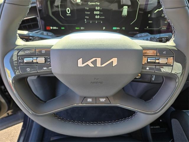new 2026 Kia EV9 car, priced at $72,325