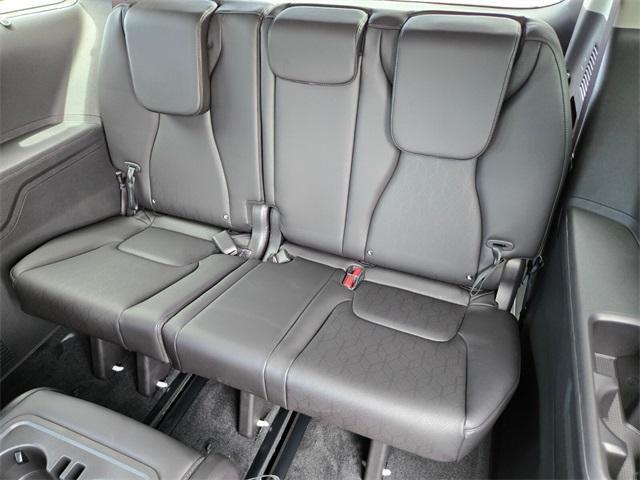 new 2026 Kia Carnival car, priced at $49,285