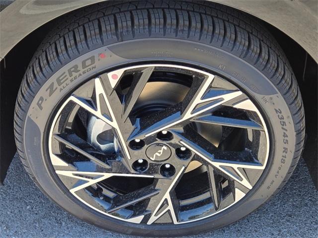 new 2025 Kia K5 car, priced at $29,550