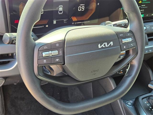 new 2025 Kia K4 car, priced at $23,185