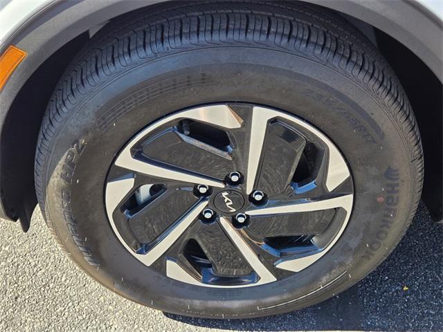 used 2025 Kia Sportage Hybrid car, priced at $28,880