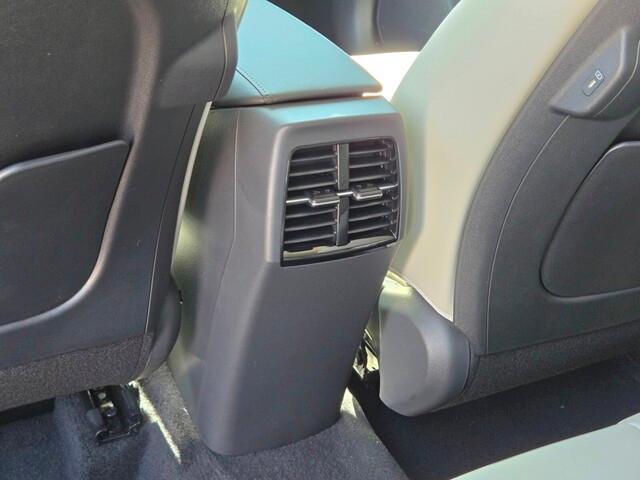 new 2025 Kia Niro car, priced at $34,055