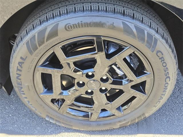 used 2025 Kia Carnival Hybrid car, priced at $47,955