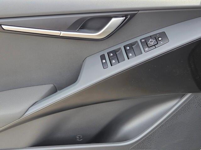 new 2025 Kia Niro car, priced at $29,255