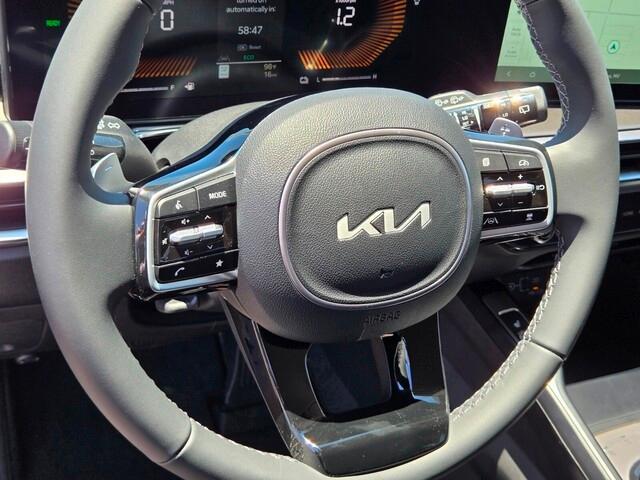 new 2025 Kia Sorento Hybrid car, priced at $40,330