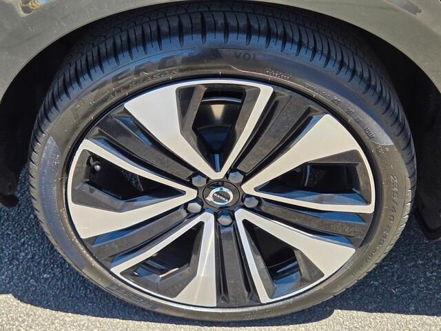 used 2022 Volvo S60 car, priced at $25,980
