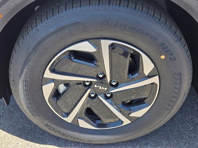 new 2025 Kia Sportage Hybrid car, priced at $29,550